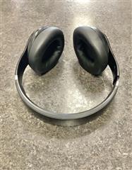 BEATS STUDIO PRO PREMIUM WIRELESS NOISE CANCELLING HEADPHONES